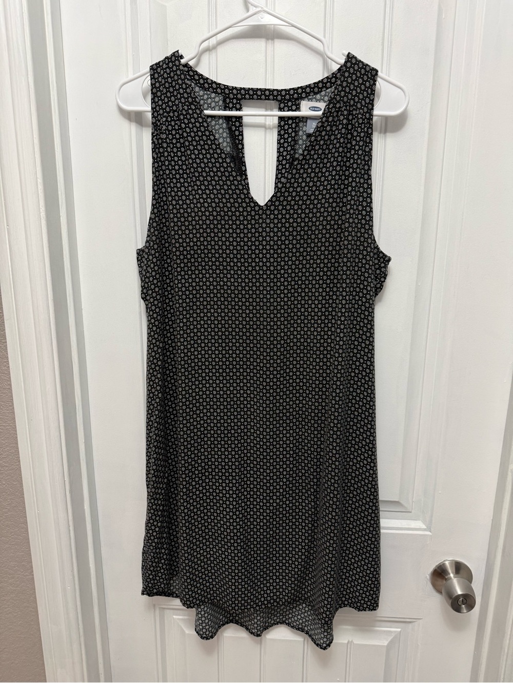 Old Navy Sleeveless Tank Mini Dress Black And White 100% Rayon Size XL(34-11)